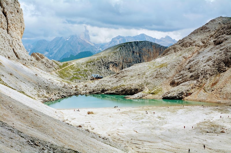 Mindful Hiking Trails